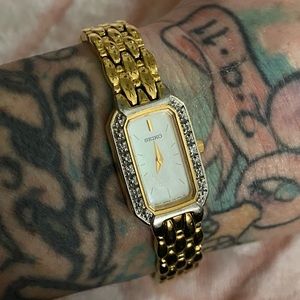 Seiko vintage gold diamond watch